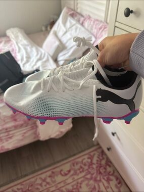 Puma White Black Pink Blue Woman's Soccer Cleats
